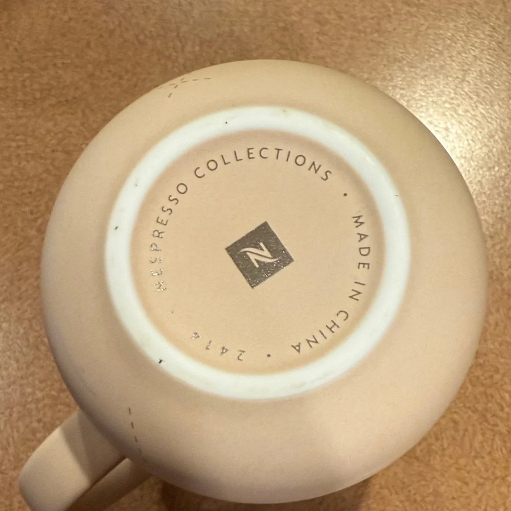 Nespresso Cream Kuala Lumpur Mug 2414 - Picture 4 of 4